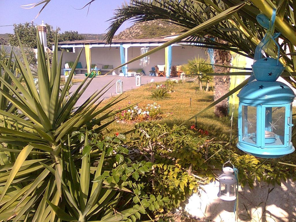 Helios Hotel Agia Marina  Exterior foto