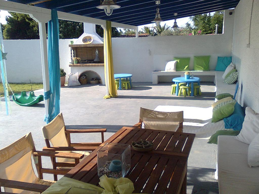 Helios Hotel Agia Marina  Zimmer foto